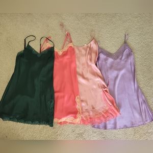 Victoria's Secret slips (lot)